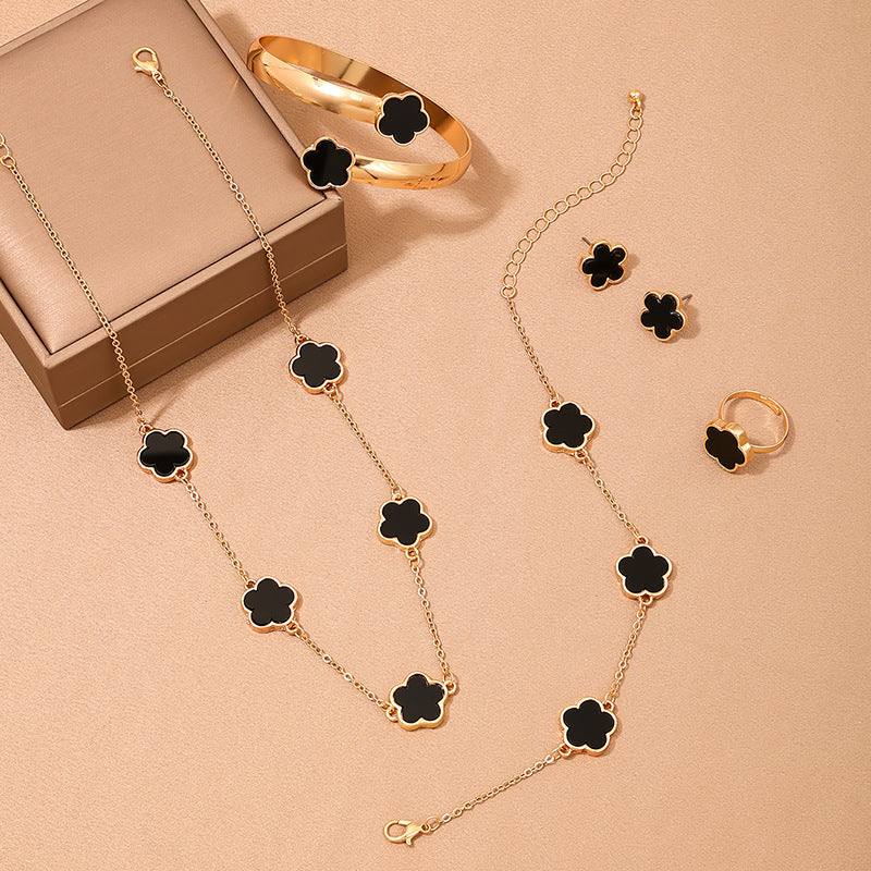 Wholesale Metal New Five Leaf Clover Flower Bracelet Necklace Earrings Ring Jewelry suit